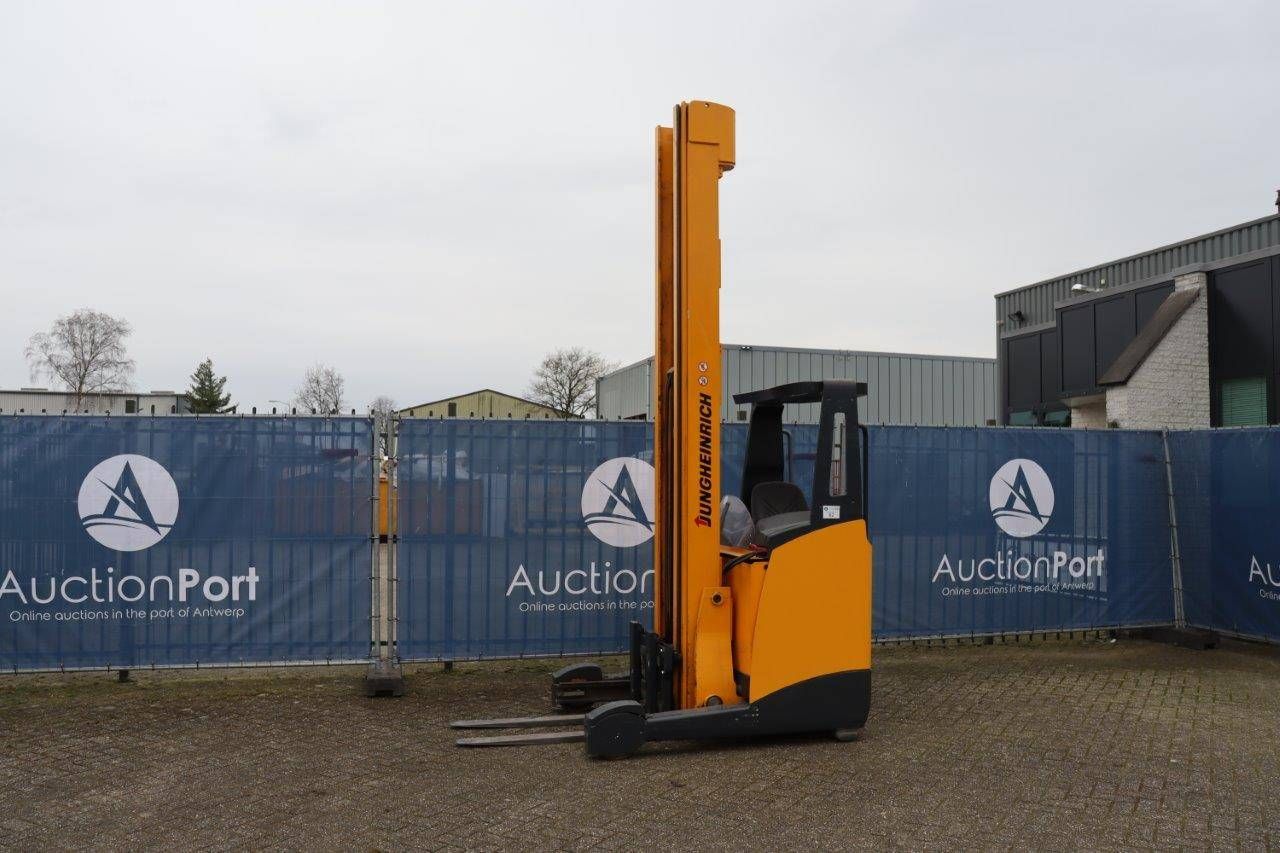 Reach truck Jungheinrich ETV 216 Electric 1600kg