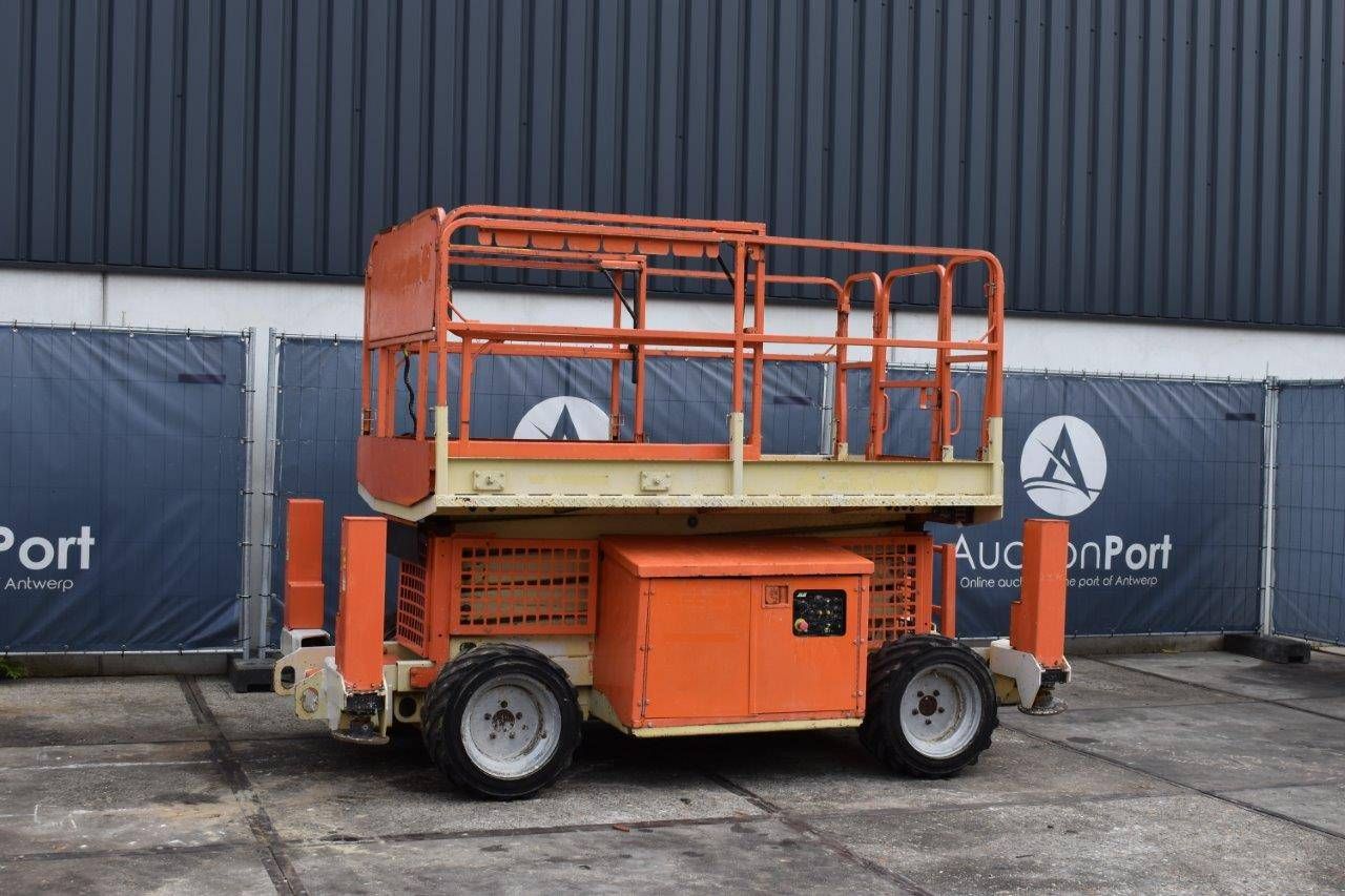 Scissor lift JLG 260MRT Electric 9.9m