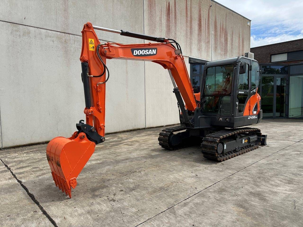 Crawler excavator Doosan DX55-9C Diesel 49hp 2017