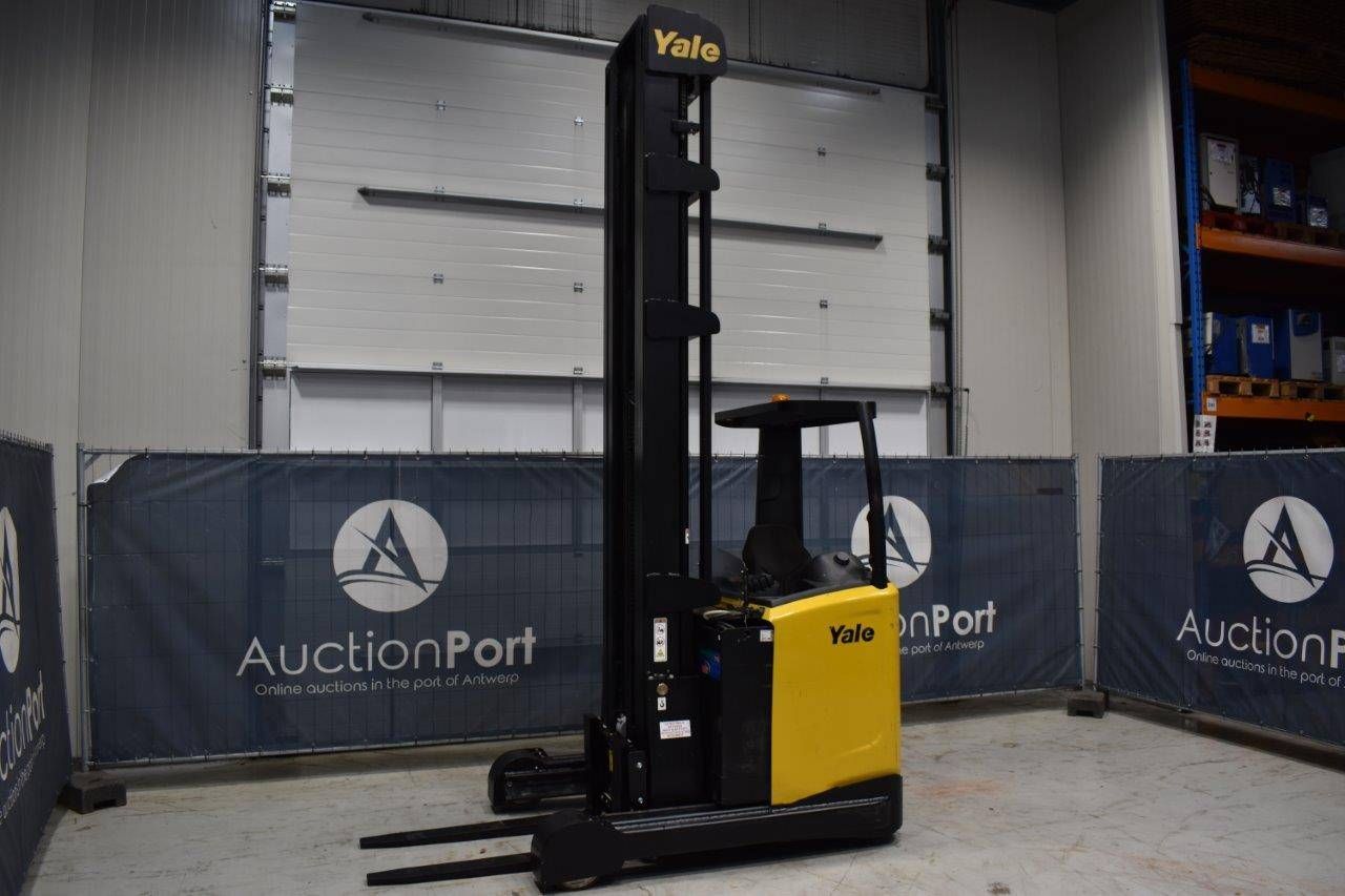 Reach truck Yale MR20HD Electric 2000kg