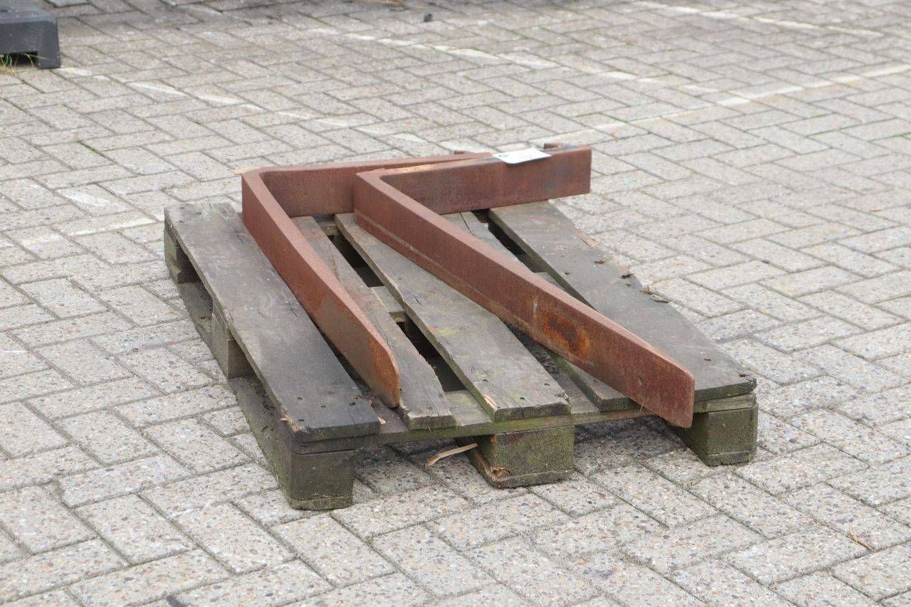 Pallet forks