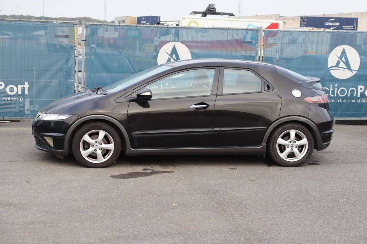 Passenger car Honda Civic Petrol 280hp 2003 (Margin)
