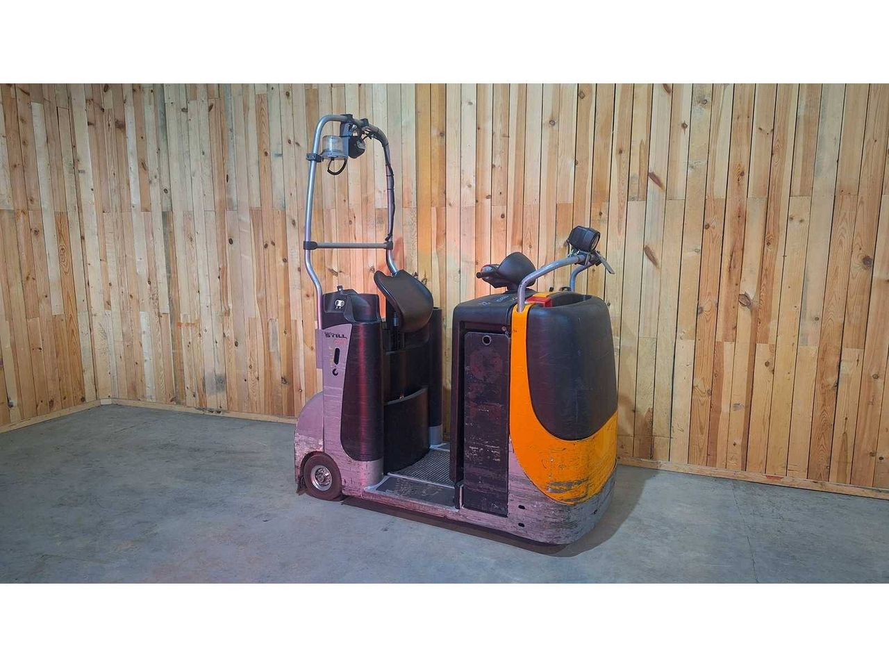 Electric tow tractor Still CX-T Electric 4000kg 2016