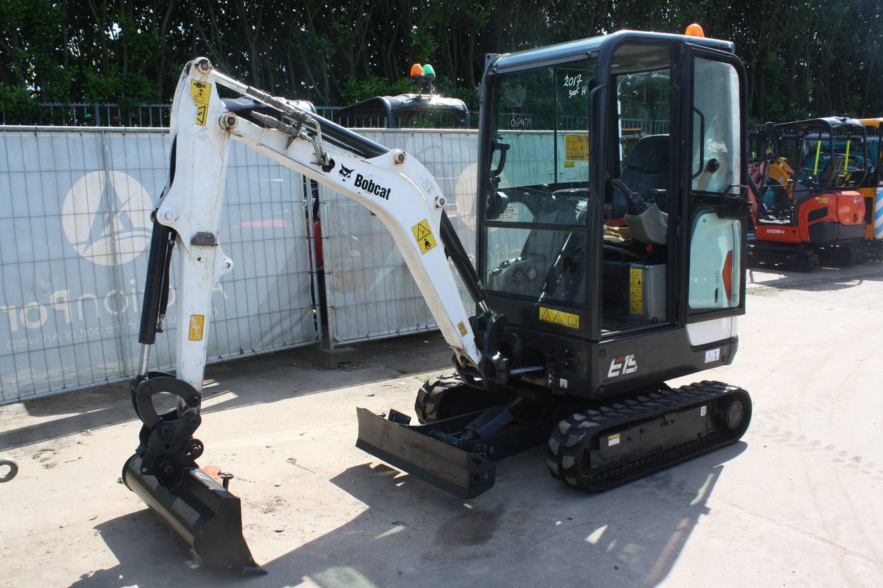 Mini excavator Bobcat E19 Diesel 10kW 2017
