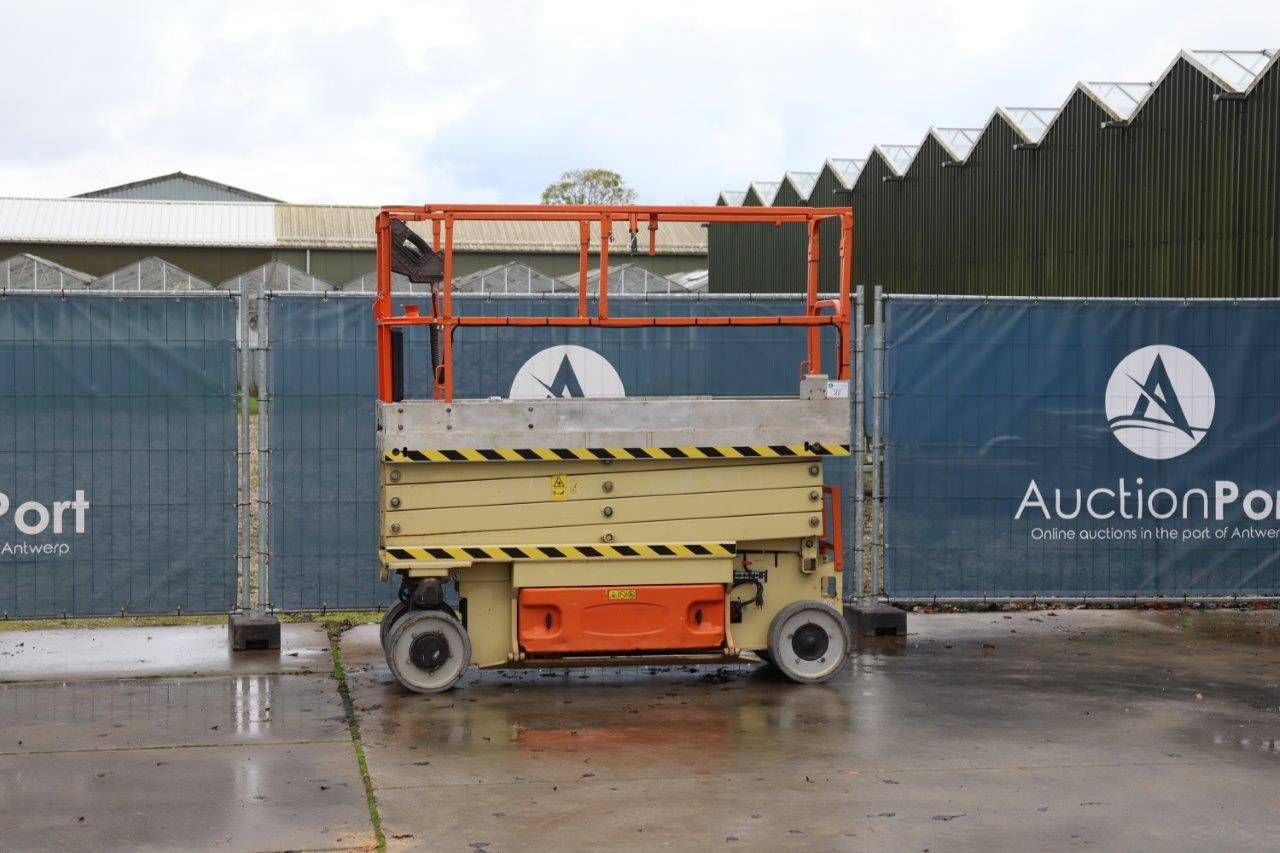 Scissor lift JLG 2630ES Electric 230kg 9.55m 2008