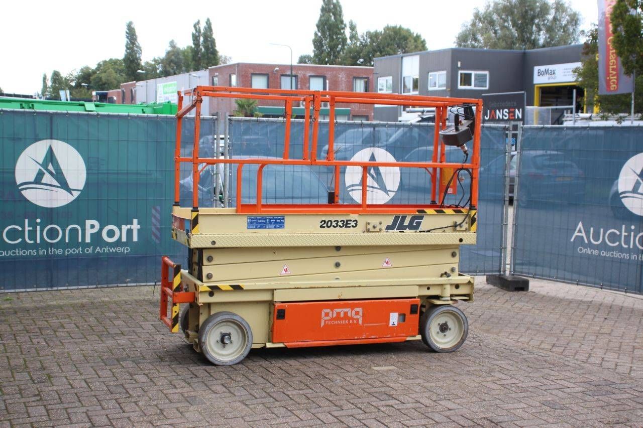 Scissor lift JLG 2033E3 Electric 8.1m 2002