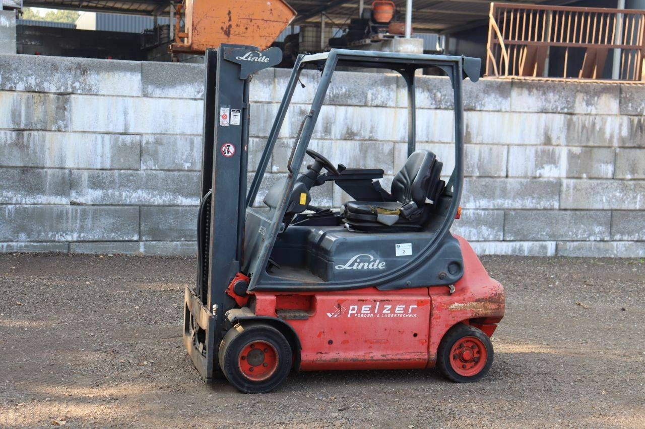 Forklift Linde E20P-02 Electric 2000kg 6.0m 2005