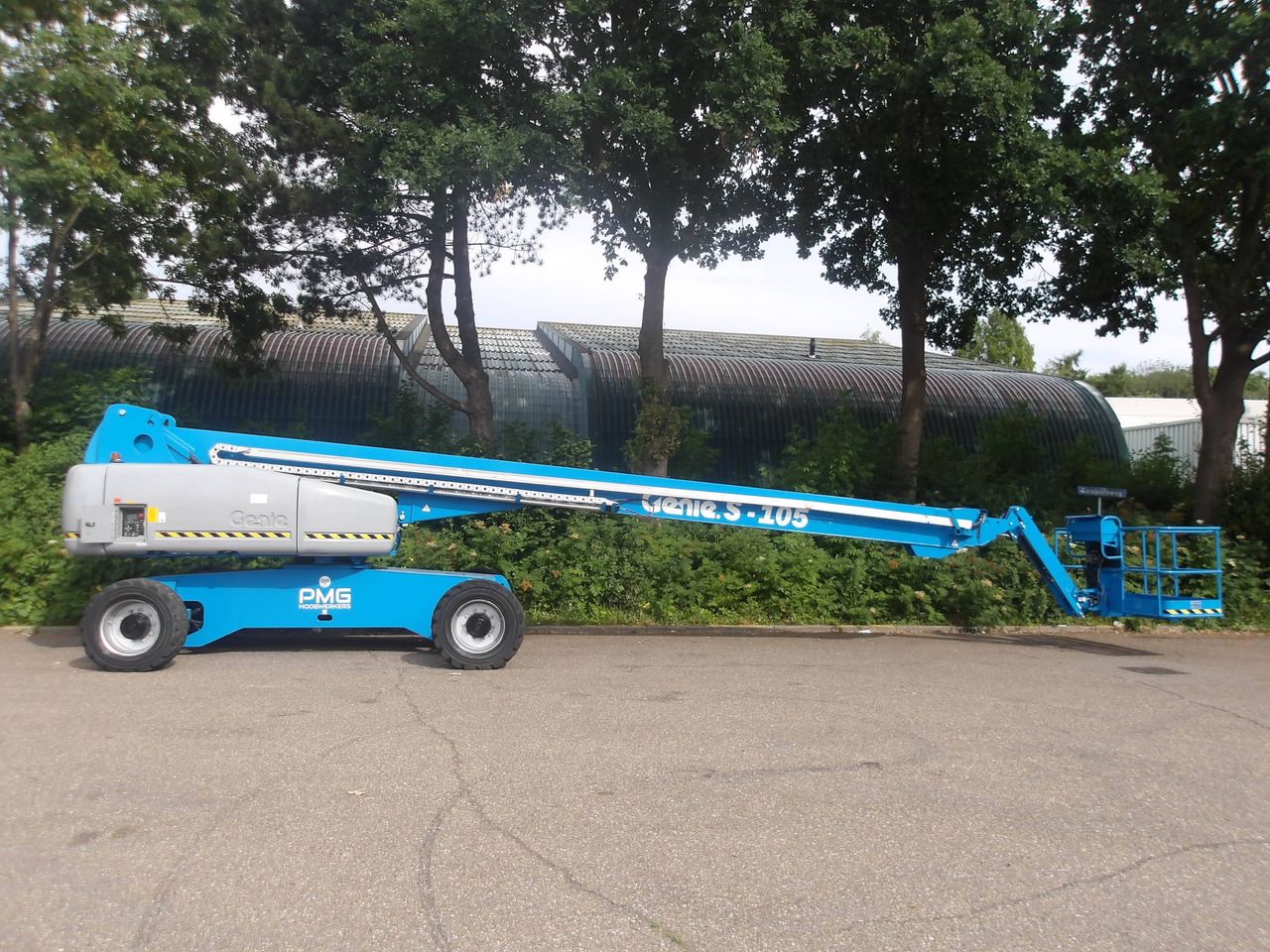 Genie S-105 Diesel Telescopic Boom Lift 34m 2009