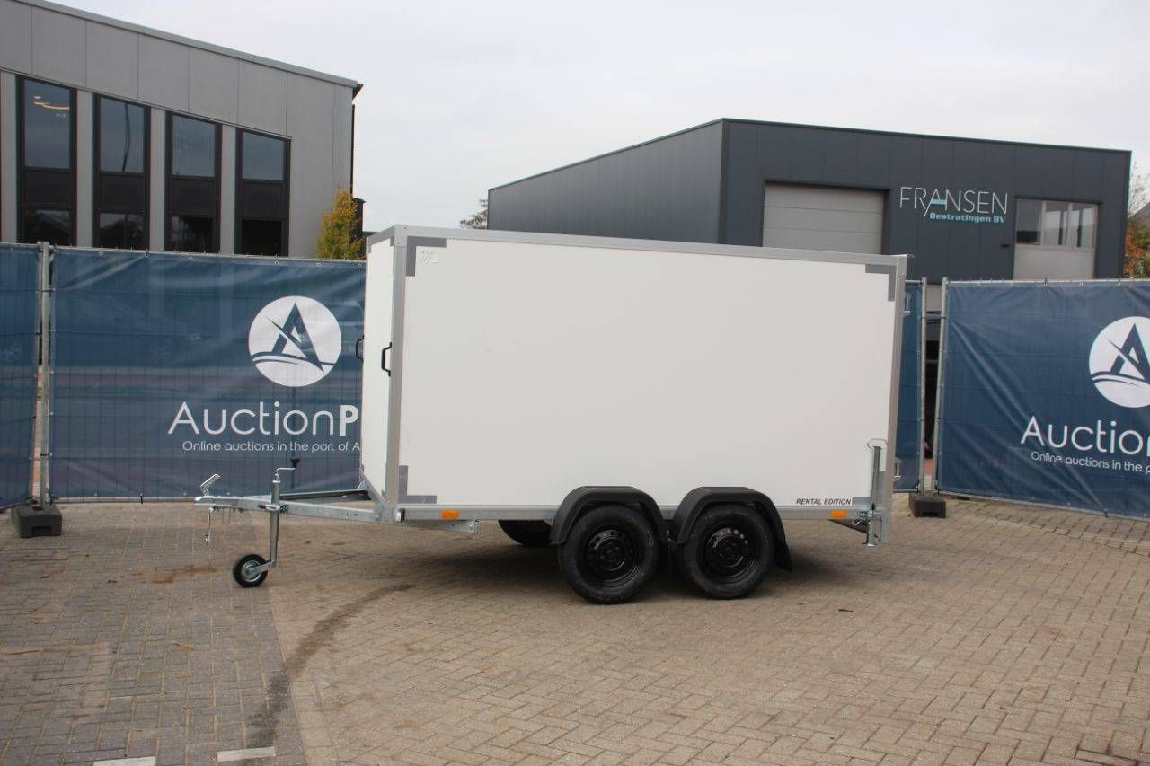 Enclosed trailer VDM Trailers 300x150cm 2025 New