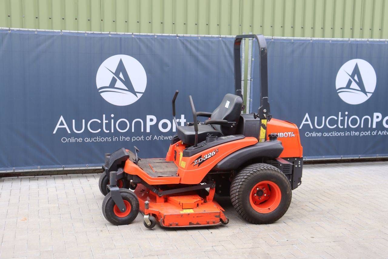 Tondeuse autoportée Kubota ZD326S Diesel 2013