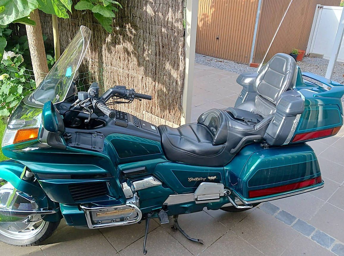 Honda Goldwing 20th anniversary edition (Margin)