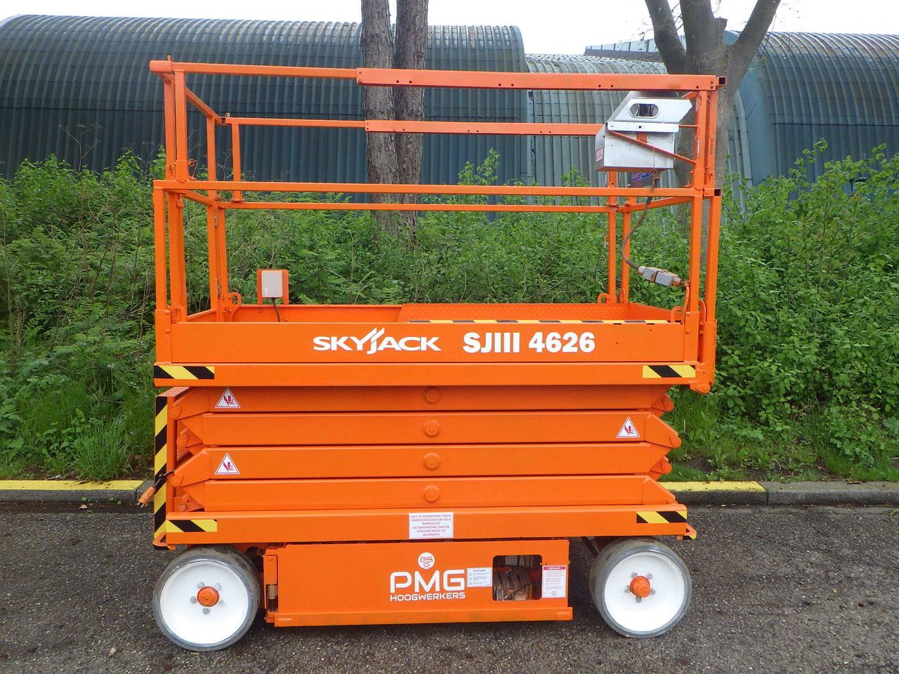 Scissor lift Skyjack SJ4626 Electric 9.92m 2014