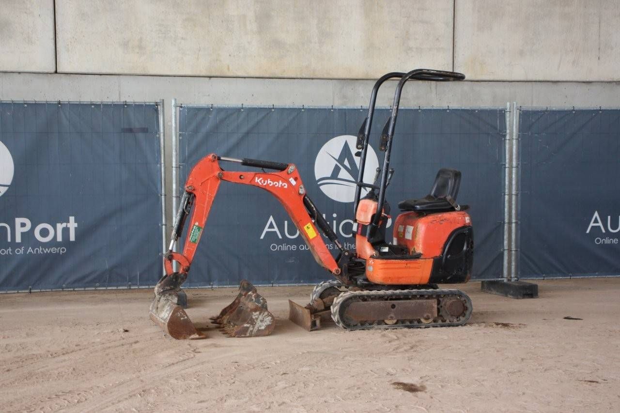 Mini excavator Kubota k008-3 Diesel 2013