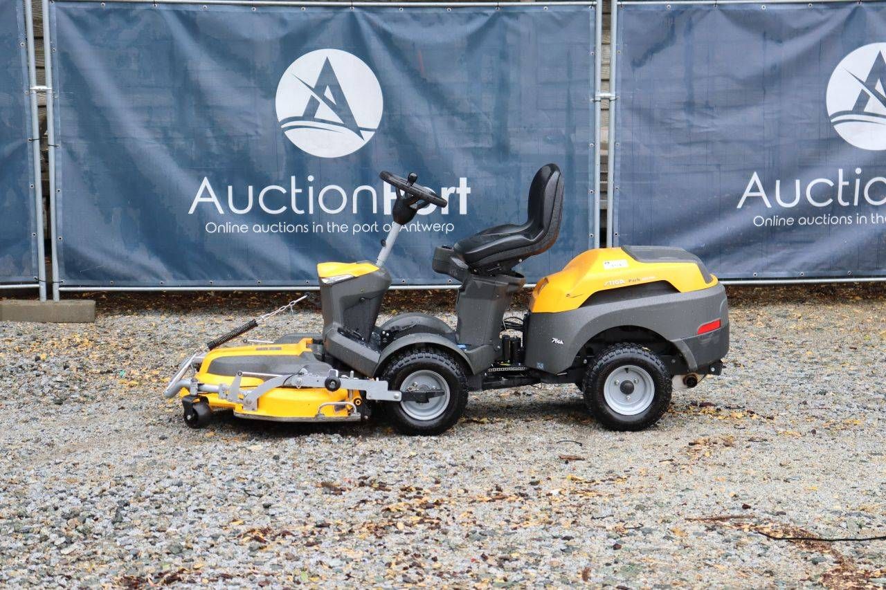 Zitmaaier Stiga P 901 C W 2021