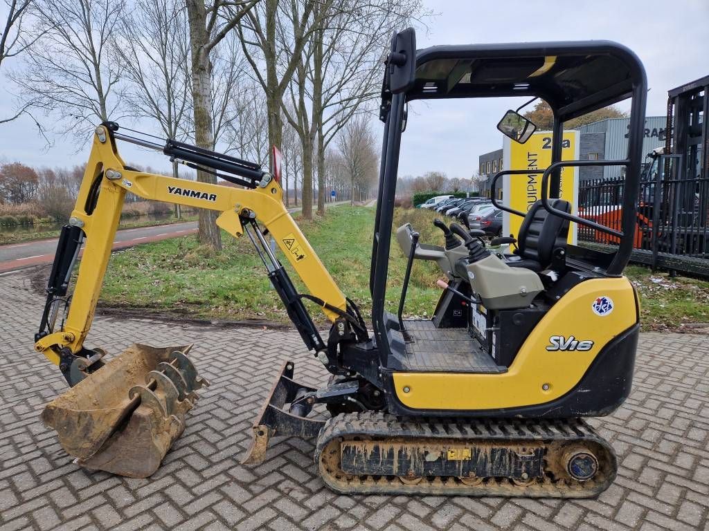 Mini digger Yanmar SV16 Diesel
