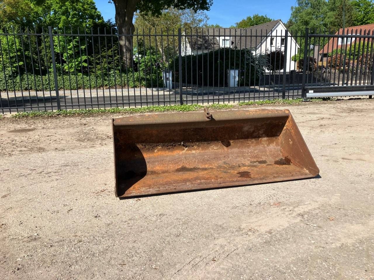 Shovel