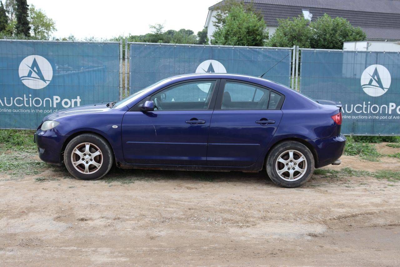 Passenger car Mazda 3 Petrol 105hp 2004 (Margin)