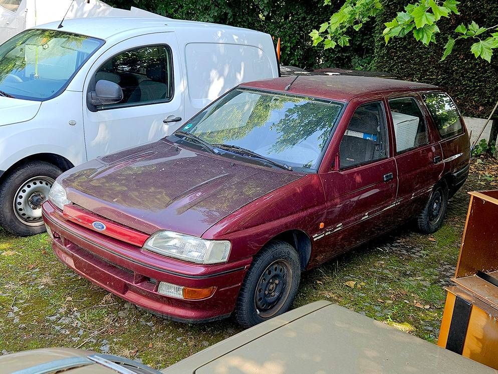 Ford Escort Clipper 1.8 CL (project basis)