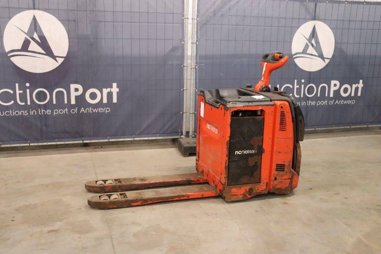 Pallet truck Linde T20AP Electric 2000kg 2017