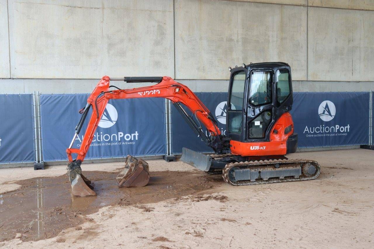 Crawler excavator Kubota U35-3a Diesel