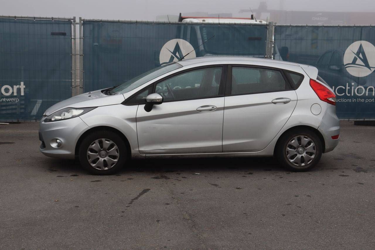 Passenger car Ford Fiesta Diesel 95hp 2012 (Margin)
