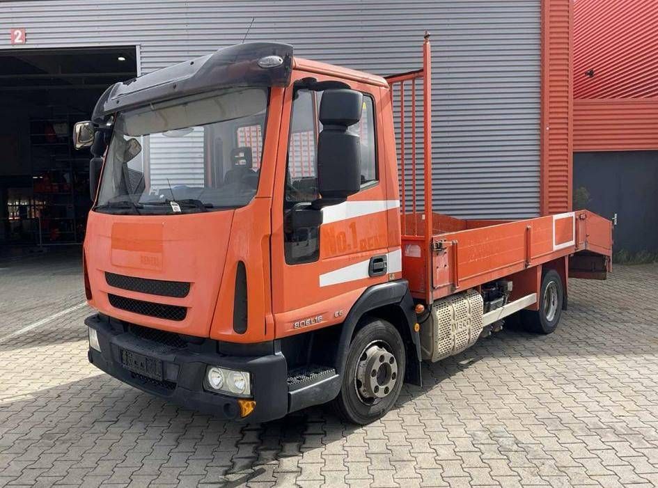 Flatbed (truck) Iveco Eurocargo or Daily series Diesel