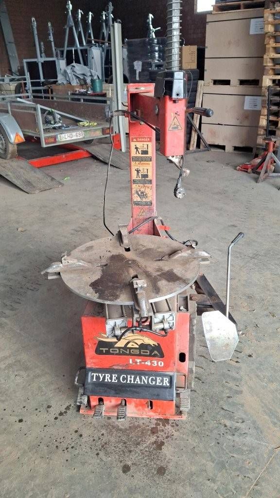 Tire Mounting/Dismounting Machine Tongda Lt 430