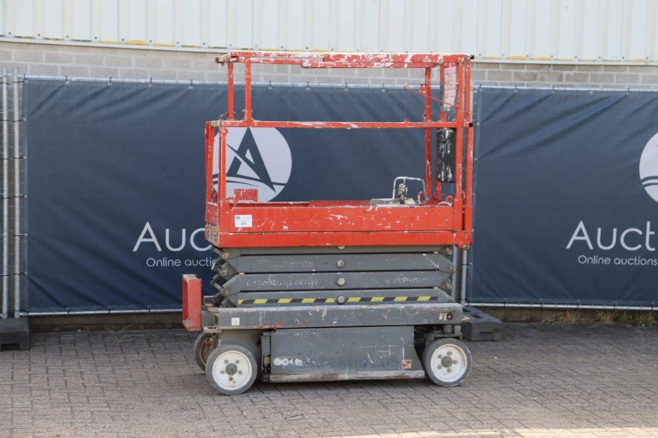 Scissor lift Skyjack SJIII 3219 Electric 7.79m 2015