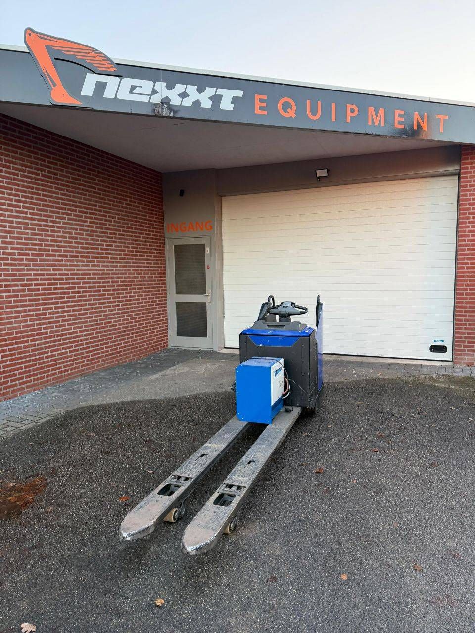 Pallet truck Toyota BT Levio Electric