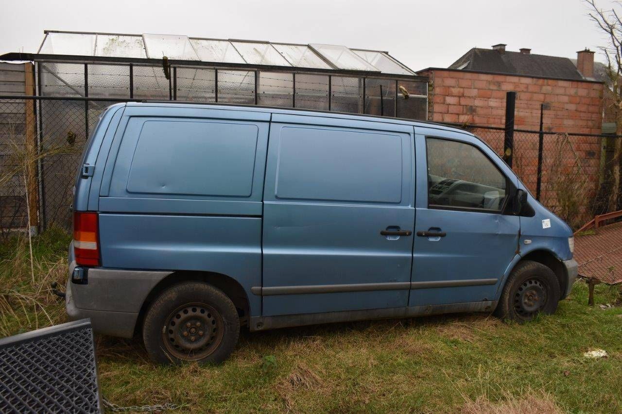 Mercedes-Benz van
