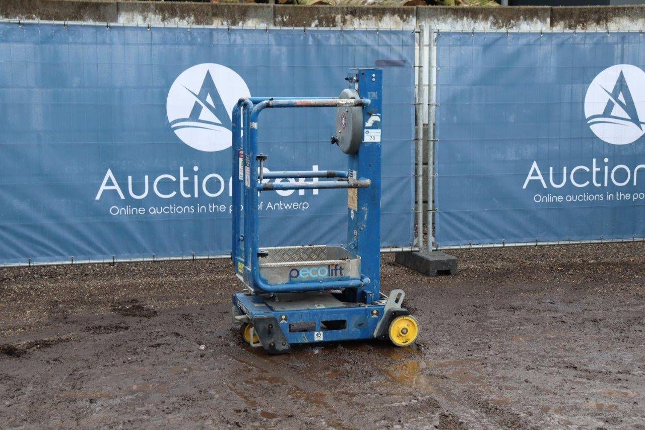 Mast lift Power Towers Peco lift Electric 3.5m