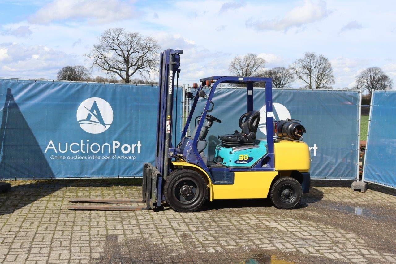 Forklift Komatsu FG30HT LPG 4340kg 3.7m 2005