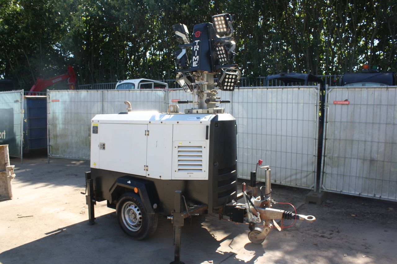 Light mast Trime X-HYBRID Electric+Diesel 3.5kVA 2019