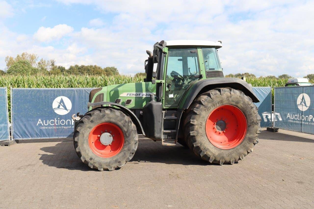 Tractor Fendt 820 Vario Diesel 212hp 