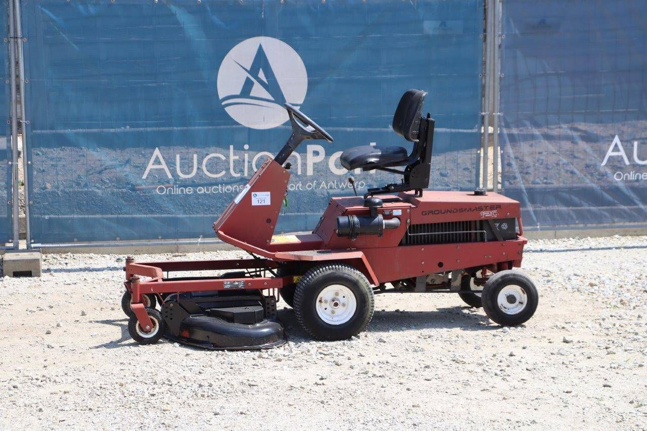 Riding mower Toro Groundmaster 120 Petrol