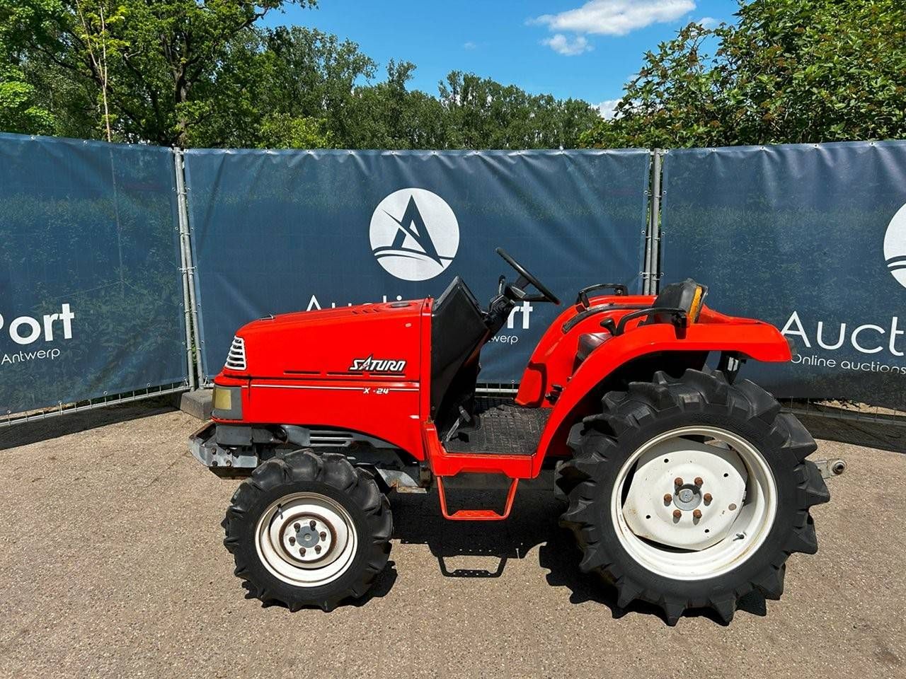 Mini tractor Kubota X24 Saturn Diesel