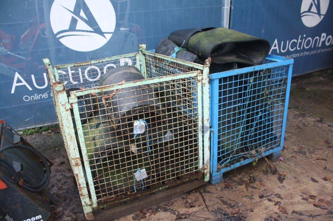 Mesh Container with Rubber Mats 2 pieces