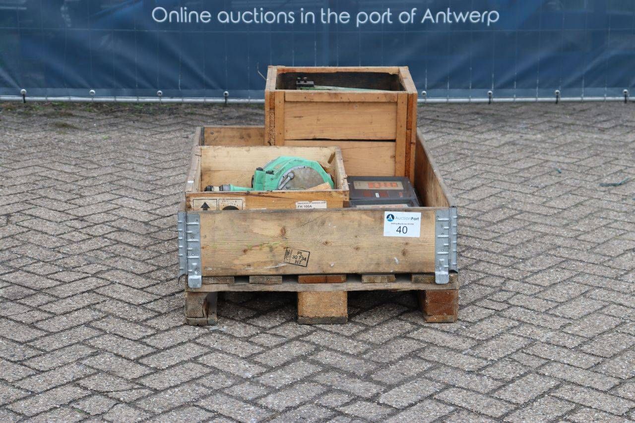 Container