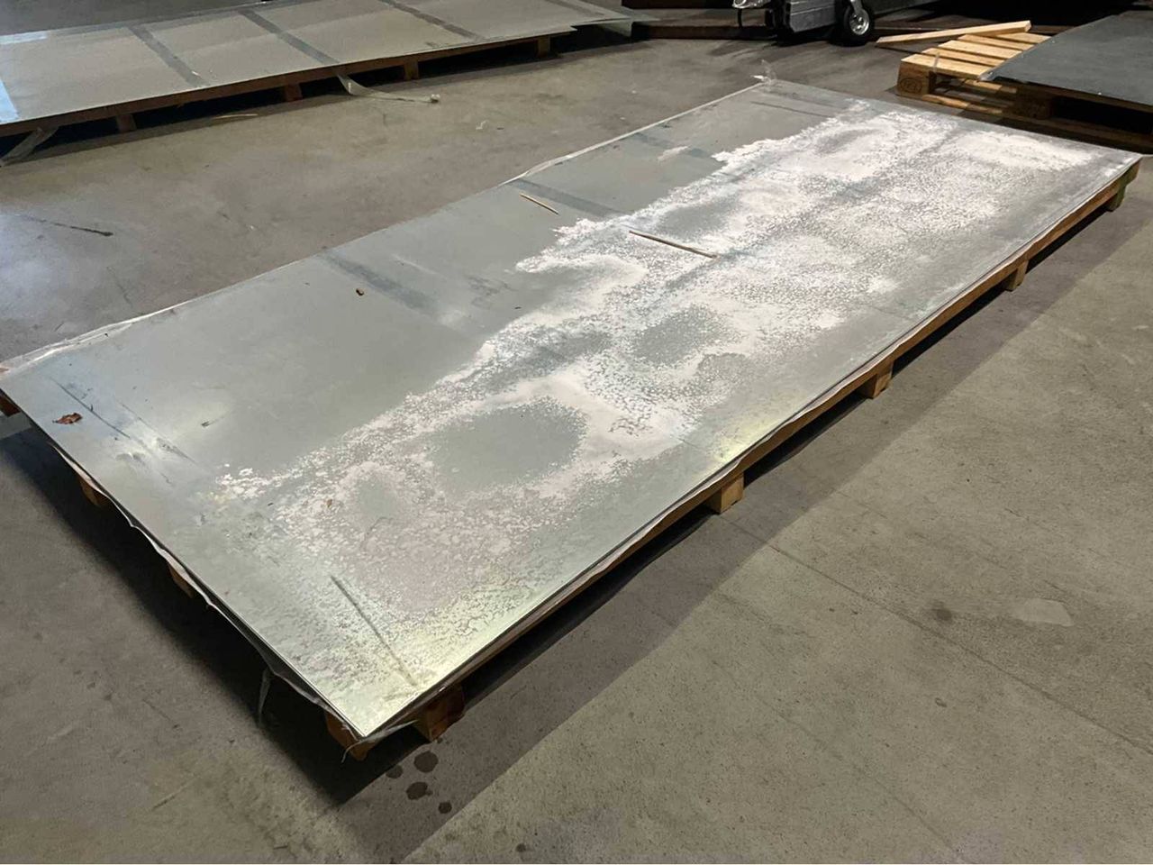 Galvanized steel plates 4 pieces New