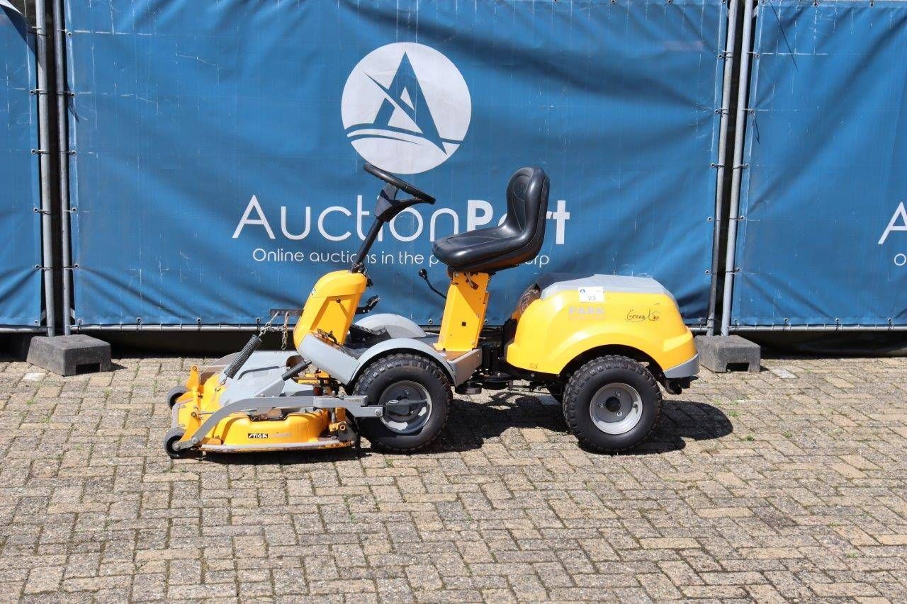 Riding mower Stiga P901 Petrol