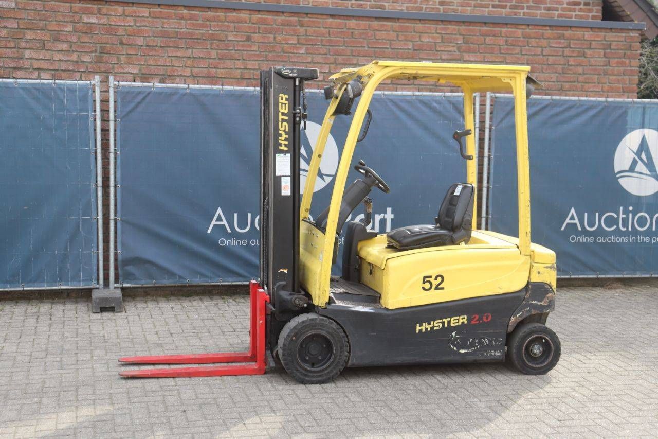 Hyster J2.0XN Electric Forklift 1800kg 4.6m 2011