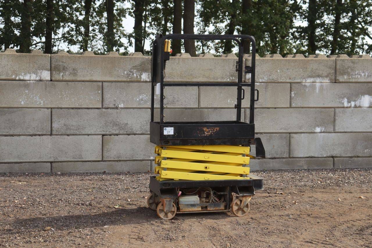 Piattaforma elevatrice elettrica a forbice
