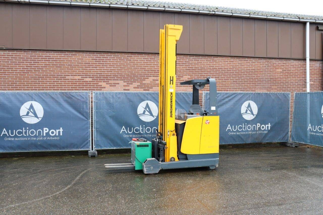 Reach truck Jungheinrich ETV 220 Electric 2000kg