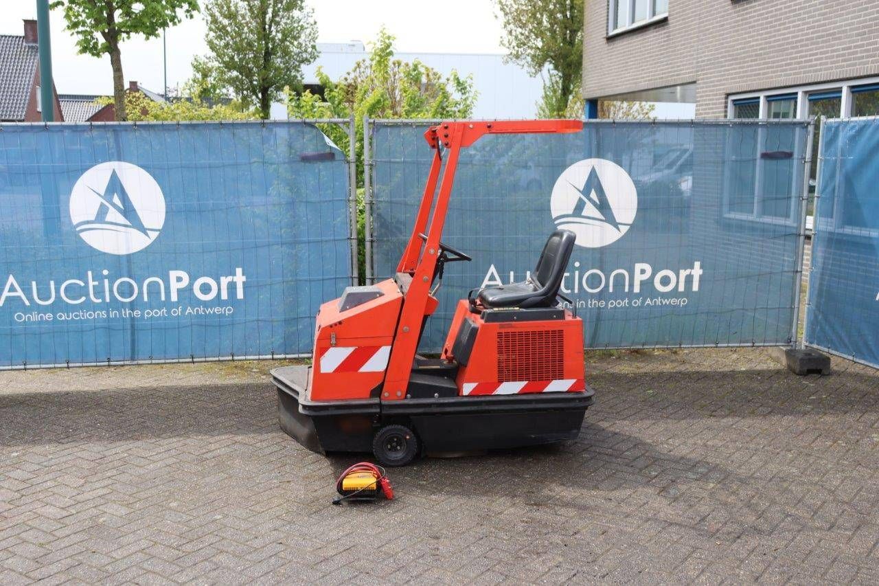 Sweeper Hako Jonas 1000 Electric