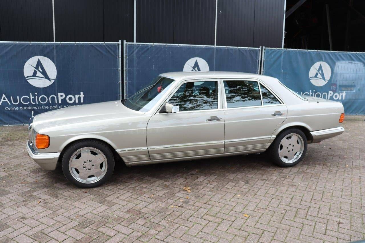 Mercedes-Benz 280 SE Petrol 157hp 1985