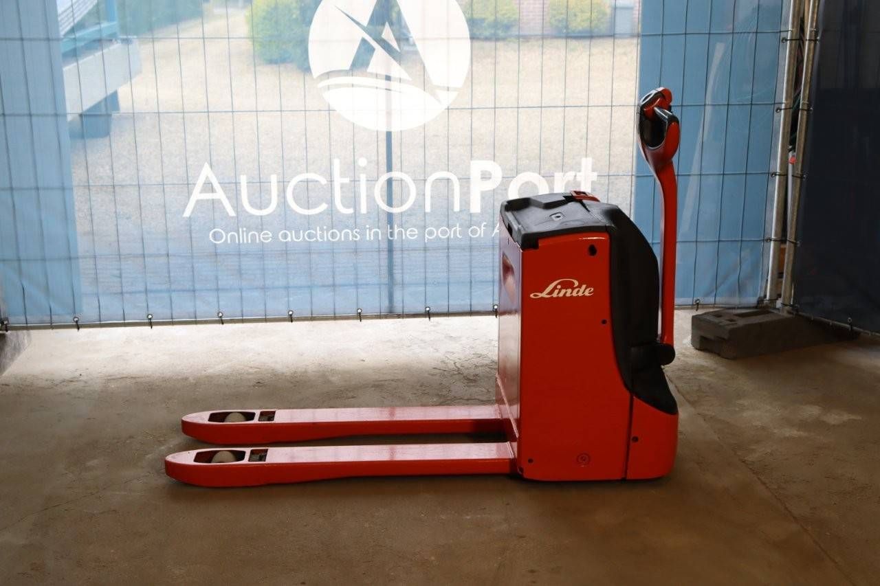 Pallet truck Linde T16 Electric