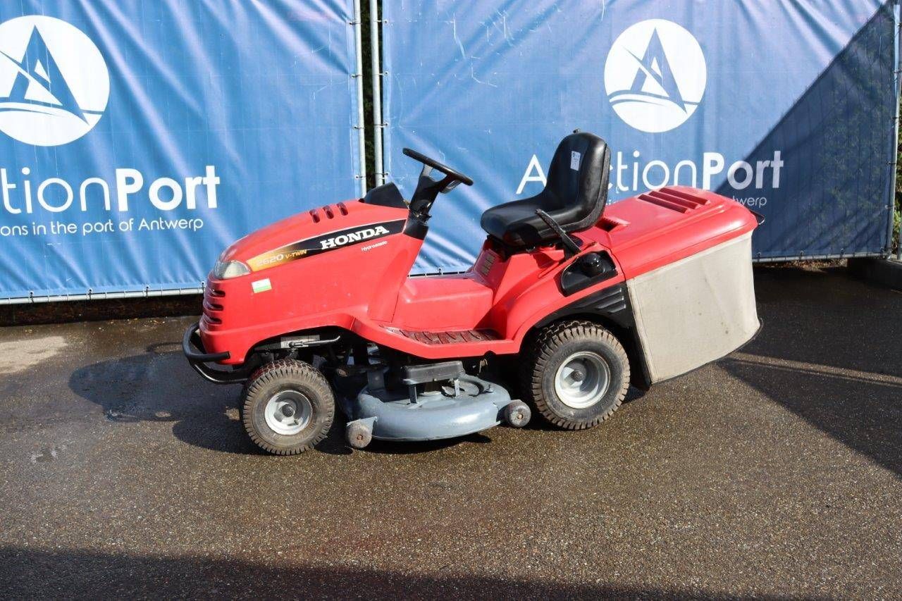 Riding mower Honda 2620 V-Twin Petrol 20hp (Margin)