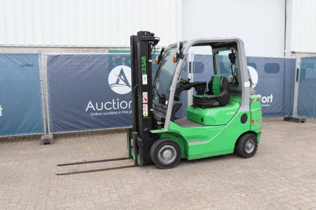 Forklift CESAB M318 LPG