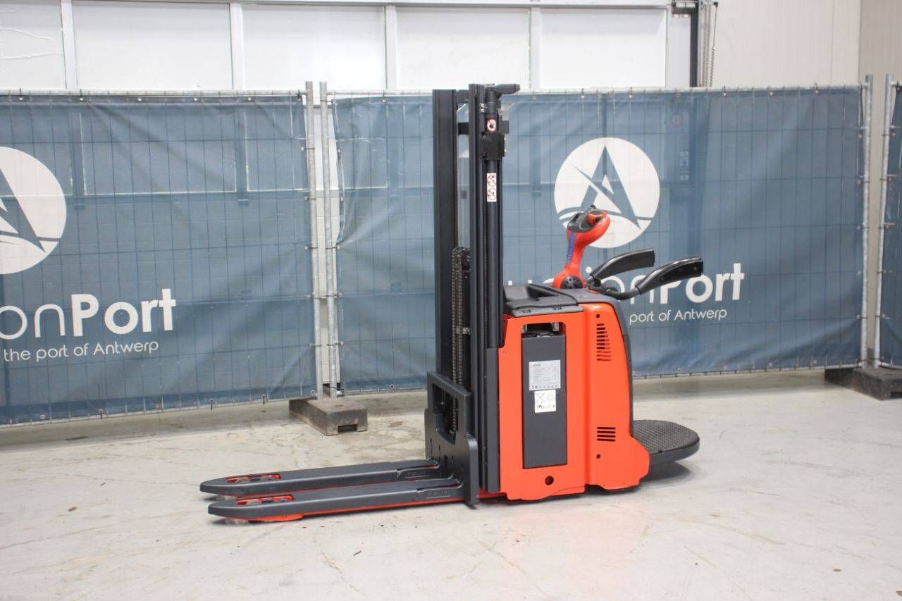 Linde D14 AP Electric Stacker 1400kg 2021