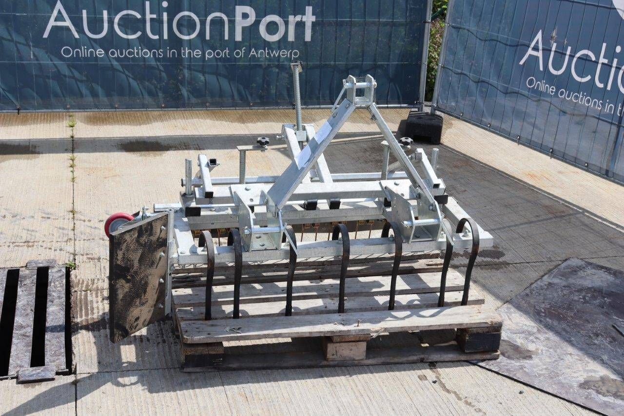 Riding school leveler New
